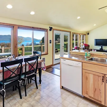 Obstruction Pass Cottage Olga Exterior foto