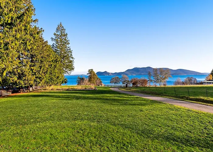 Obstruction Pass Cottage